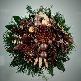Adventsstrauß/Weihnachtsstrauß in mocca