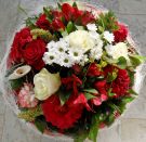 Blumenstrauß in rot/weiß