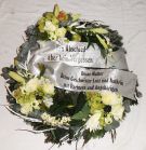 Trauerkranz in weiß creme